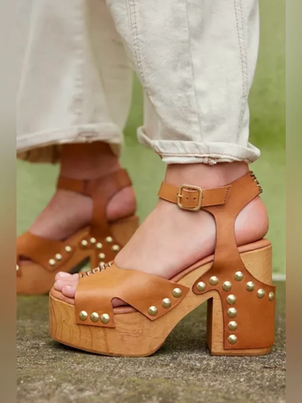 NWB Free People Women's Cecily Studded Platform Sandals